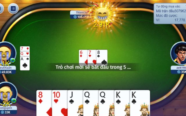 Tiến lên miền Nam được biết đến là một trong nhiều trò chơi phổ biến và cực kì hấp dẫn. Đã Thu hút được rất nhiều anh em đến chơi bài đổi thưởng. Có khá nhiều những quy luật chơi rất đặc biệt. Tuy nhiên vẫn còn khá nhiều người vẫn chưa biết được rõ về bộ môn này. Vậy câu hỏi thắc mắc ở đây là 5 đôi thông có tới trắng không? Số điểm người thắng trắng nhận được sẽ là như thế nào? Dưới đây là một số thông tin về quy luật đặc biệt này.
Quy luật thắng trắng là gì?
Trong bài tiến lên miền Nam, quy luật thắng trắng được định nghĩa là khi người được cho là thắng mà không cần bắt đầu hoặc không cần chơi ván bài. Kết quả thắng trắng này được quy định bởi vì người tham gia đã nắm trong tay những lá bài theo nhóm quy định sau: 6 đôi, tứ quý hai,... mà không cần thiết phải tiếp tục chơi ván đấu. Khi bắt đầu vào chơi bài tiến lên miền Nam này, quy luật thắng trắng được coi là quy luật cơ bản nhất mà bất kì ai cũng phải biết.
Giải thích chi tiết về quy luật thắng trắng
Khi bạn đã thắng trắng đồng nghĩa với việc bạn sẽ được nhận lại toàn bộ số tiền mà mọi người chơi còn lại đã bỏ ra trên bàn đó. Ván đấu sẽ được khép lại nhanh chóng để một ván bài mới được mở ra.
Tiến lên miền Nam là một loại game bài có lịch sử rất lâu về trước. Theo dòng chảy của thời gian thì nhiều quy luật cũng đã được thay đổi ít nhiều và cũng tùy vào mỗi vùng khác nhau. Tuy nhiên quy luật thắng trắng cũng luôn được áp dụng như thế.
Vậy cùng tìm hiểu 5 đôi thông có tới trắng không?
Chúng tôi xin được thắng định một lần nữa nếu bạn còn đang thắc mắc rằng 5 đôi thông có thắng trắng không thì câu trả lời là có. Đây chắc chắn là một trường hợp mà bạn hoàn toàn sẽ thắng. Điều kiện cần thiết chính là bạn phải có 5 đôi bài có giá trị liền nhau như đôi 3, đôi 4, đôi 5, đôi 6, đôi 7.
Trong những hợp bạn có được 5 đôi thông trong tay sẽ khiến bạn cảm thấy tự tin hơn rất nhiều. Do đó mà bạn không chỉ nhanh chóng giành chiến thắng mà còn nhận về số tiền rất lớn.
Những trường hợp khác được thắng trắng trong tiến lên miền Nam
Chắc hẳn vẫn còn khá nhiều người sau khi đã biết được cơ bản về 5 đôi thông có tới trắng không thì sẽ muốn viết thêm còn những trường hợp nào ngoại lệ nữa không.
Khi chơi bài tiến lên miền Nam, ở quy luật tới trắng, các người chơi sẽ có được phần thắng lớn nếu như đang sở hữu các nhóm bài như dưới đây:
Người chơi sẽ tới thắng trong trường hợp nắm trong tay một sảnh rồng. Sánh rồng ở đây chính là một bộ bài có chuỗi nhiều giá trị khác nhau đi từ lá số 3 đến lá heo.
Nếu người tham gia nào may mắn có được 4 con heo thì chắc chắn sẽ giành được phần thắng.
Vào ván bài đầu tiên, người chơi sở hữu được bộ tứ quý 3 cũng sẽ được mọi người xem là tới trắng.
Tham khảo một số trường hợp được thắng trắng
Nếu người tham gia có cho mình tới 6 đôi thì cũng được xem là đã tới trắng. Ở trường hợp này sẽ không bắt buộc người chơi phải có cho mình 6 đôi với thứ tự liên tiếp hoặc ngẫu nhiên.
Các người tham gia trò chơi sẽ có được cơ hội thắng trắng trong trường hợp có được 13 quân bài có màu sắc giống nhau, dù cho là mù đen hay màu đỏ thì sẽ đều thắng.
Các anh em nên nắm được một số lưu ý sau, một số trường hợp tới thắng nếu chơi bài tiến lên miền Nam. Anh em cần phải sắp xếp một số nhóm bài đó một cách khoa học để có cho mình chiến thắng và nhận được số tiền thưởng hấp dẫn.
Một vài công thức tính điểm theo luật tới trắng
Các công thức tính điểm này giúp người chơi có thể nắm bắt được số tiền mà mình đã thắng và nhận về được. Căn cứ vào các quân bài mà người chơi đang còn lại để tính ra số tiền mà người chơi có thể nhận được. Nếu như người chơi trong trường hợp không cần “hàng”, số điểm hoặc số tiền thưởng mà người chơi nhận được sẽ bằng đúng với số tiền bạn đã bị thua trong các ván bình thường.
Những quy luật tính điểm trong thắng trắng
Anh em có thể tham khảo qua một vài trường hợp có các mức tiền và người cầm hàng sẽ khác nhau. Hàng ở đây sẽ gồm tứ quý, bốn đôi thông, ba đôi thông,...
Nếu bạn đang cầm 3 đôi thông tuy nhiên lại để thối, bạn sẽ phải đưa ra 1 quân bài heo coi như hình phạt.
Trường hợp anh em bị hư 4 đôi thông thì bạn sẽ phải nhận hình phạt giống với việc thối tứ quý. Nghĩa là bạn sẽ bị phạt lên đến 3 lần.
Điểm trong thắng trắng được tính như thế nào?
Tuy nhiên, một số cách tính điểm trên sẽ có một số sự thay đổi, tập trung chủ yếu là phụ thuộc vào những quy luật được đưa ra của từng ván chơi được đặt ra một cách cụ thể.
Kết luận
Bài trên đây là toàn bộ những giải đáp về 5 đôi thông có tới trắng hay không cho toàn bộ những người chơi đang tham gia chơi bài tiến lên miền Nam. Chúc toàn bộ các người chơi sẽ có cho mình những phút giây vui vẻ và thư giãn nhất. Hãy tận dụng những bí quyết trên để thắng lớn nhé.